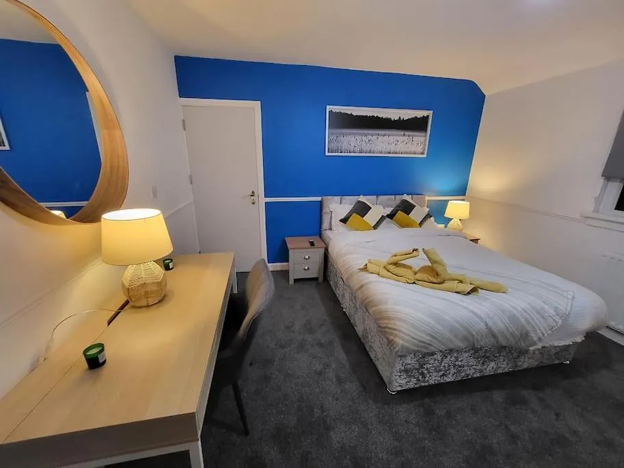 3 Bed House, Free Parking. Great For Work Crews - Stay Sleep Rest Nottingham Appartamento